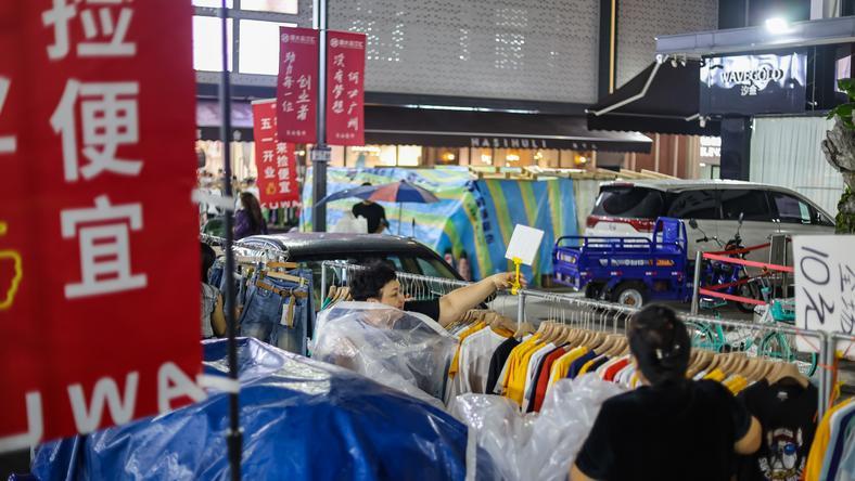 专柜买不到的爱马仕,我在广东鬼市“配货”才抢到